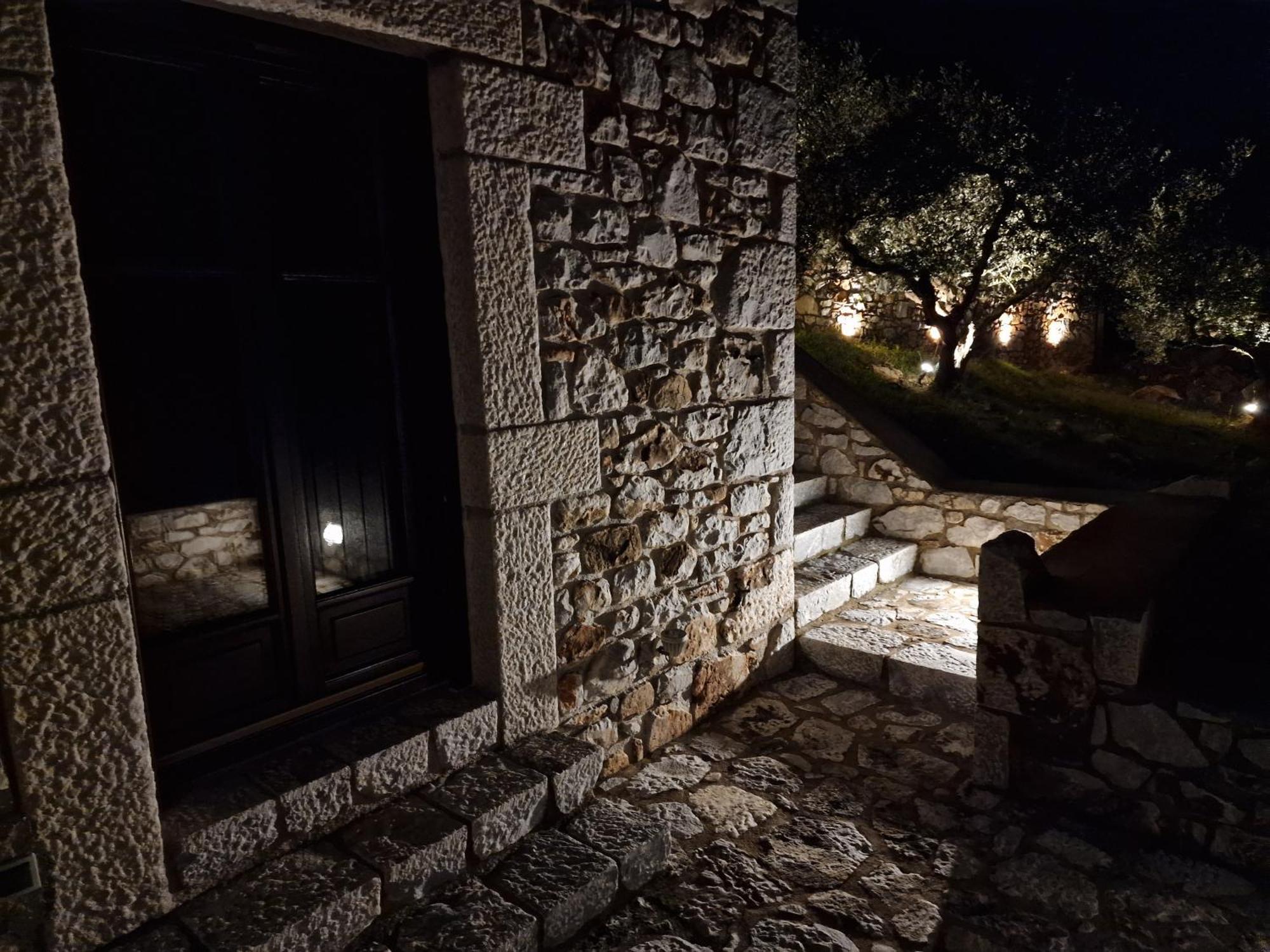 Focalion Castle Luxury Suites Pírgos Dhiroú المظهر الخارجي الصورة