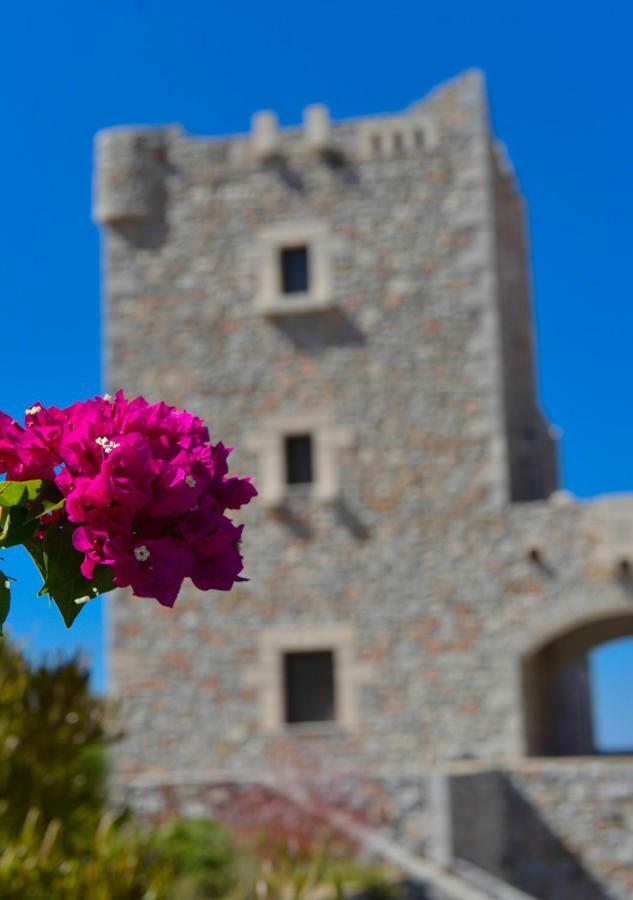 Focalion Castle Luxury Suites Pírgos Dhiroú المظهر الخارجي الصورة