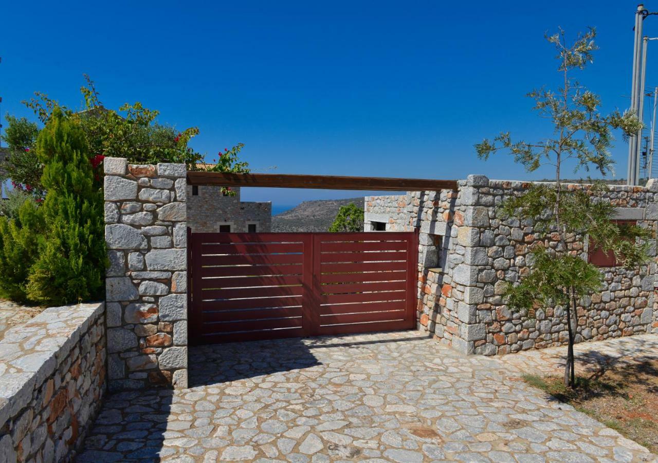 Focalion Castle Luxury Suites Pírgos Dhiroú المظهر الخارجي الصورة