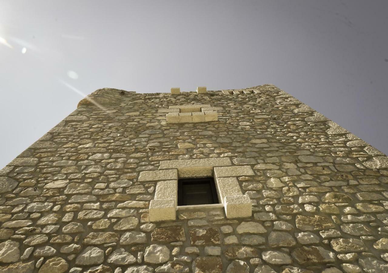 Focalion Castle Luxury Suites Pírgos Dhiroú المظهر الخارجي الصورة