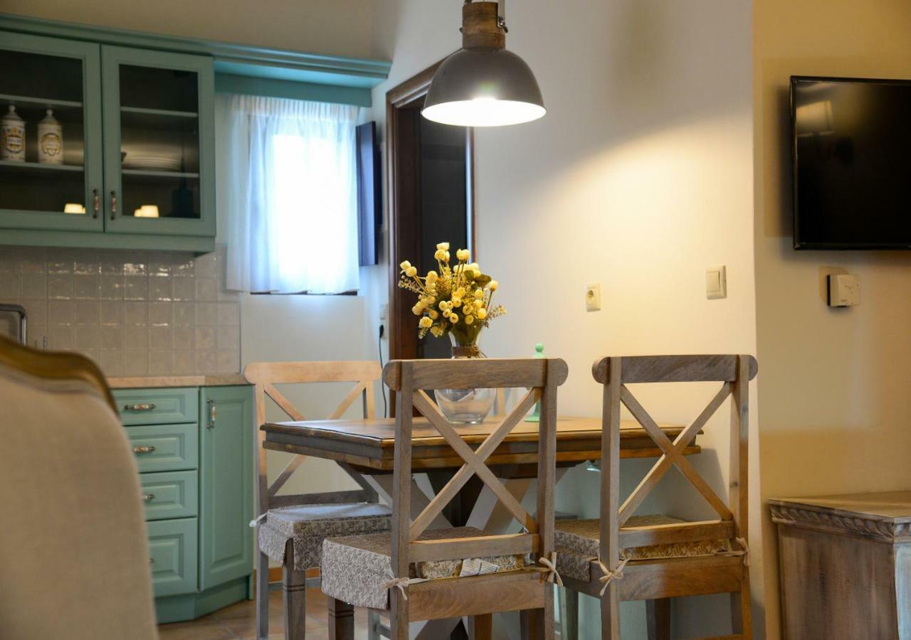 Focalion Castle Luxury Suites Pírgos Dhiroú المظهر الخارجي الصورة