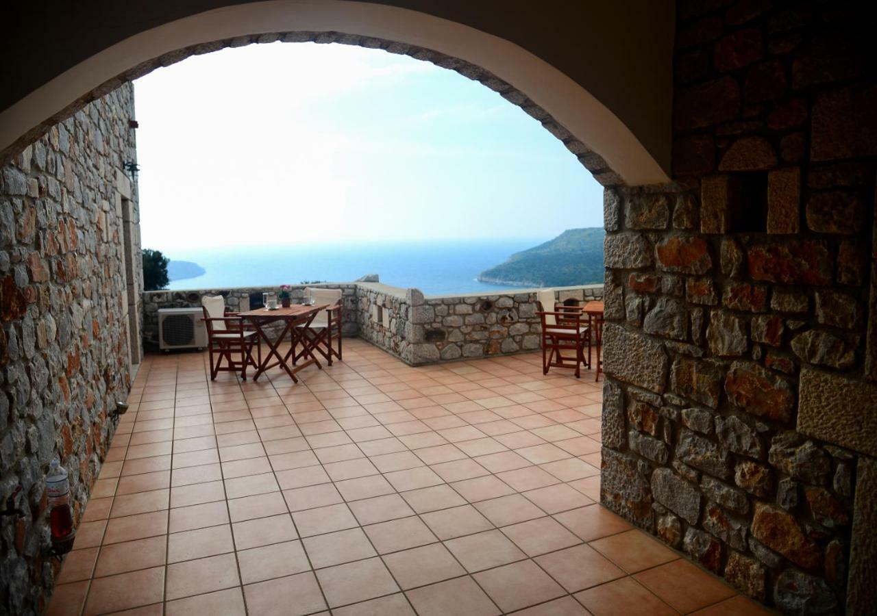 Focalion Castle Luxury Suites Pírgos Dhiroú المظهر الخارجي الصورة