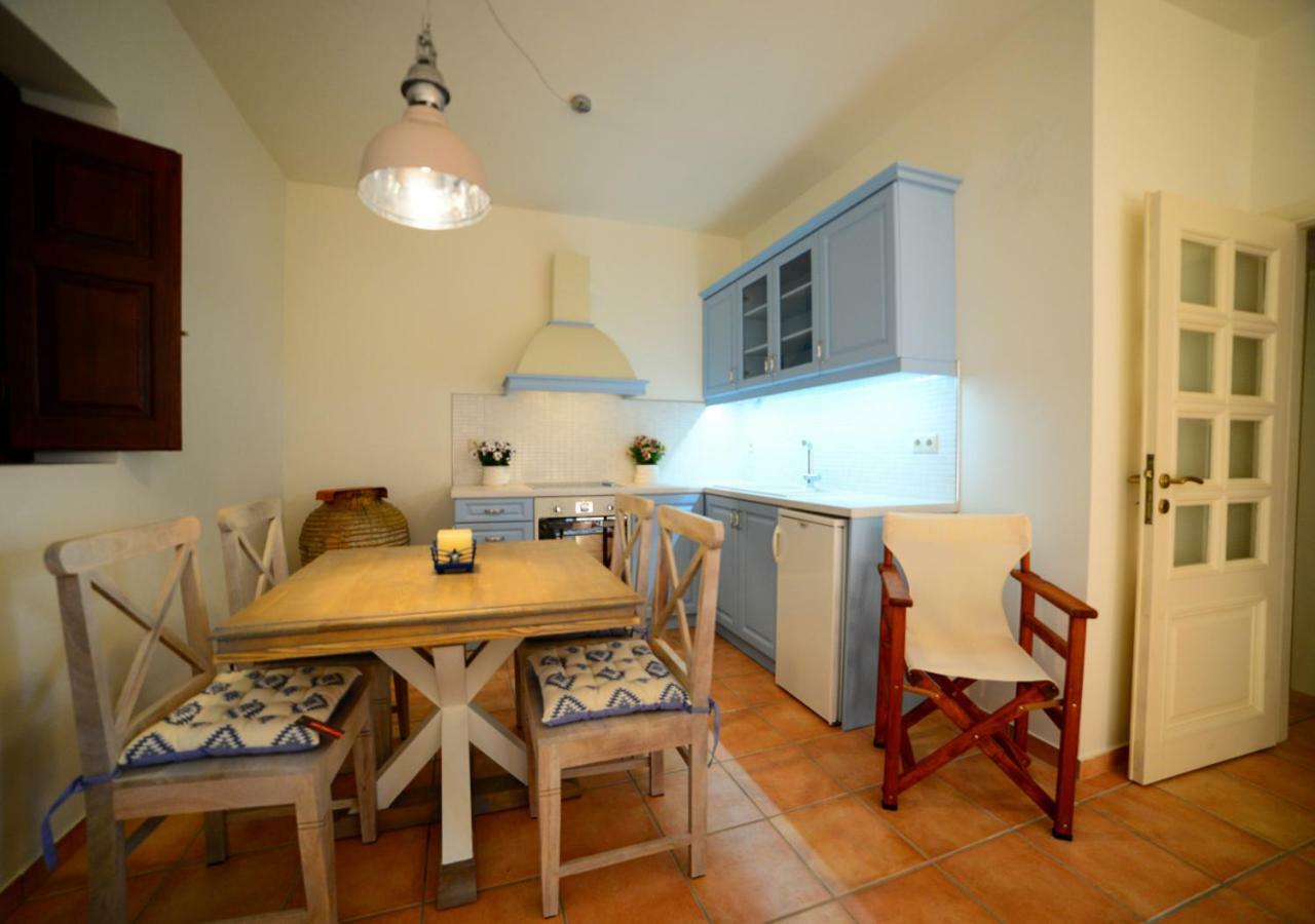 Focalion Castle Luxury Suites Pírgos Dhiroú المظهر الخارجي الصورة