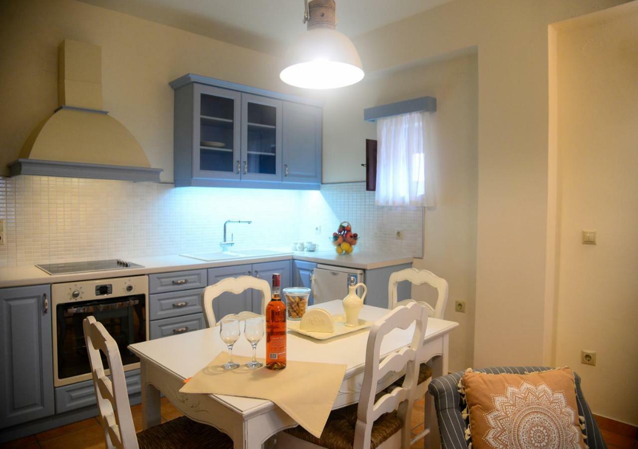 Focalion Castle Luxury Suites Pírgos Dhiroú المظهر الخارجي الصورة