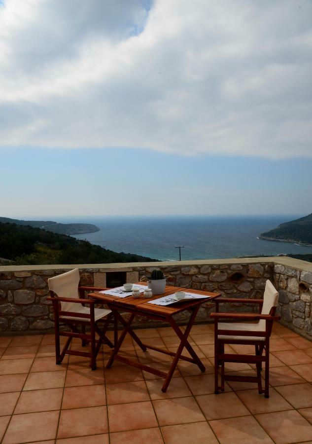 Focalion Castle Luxury Suites Pírgos Dhiroú المظهر الخارجي الصورة