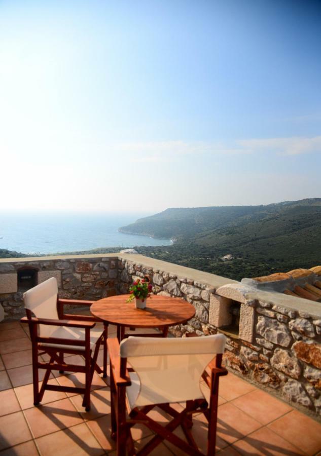Focalion Castle Luxury Suites Pírgos Dhiroú المظهر الخارجي الصورة